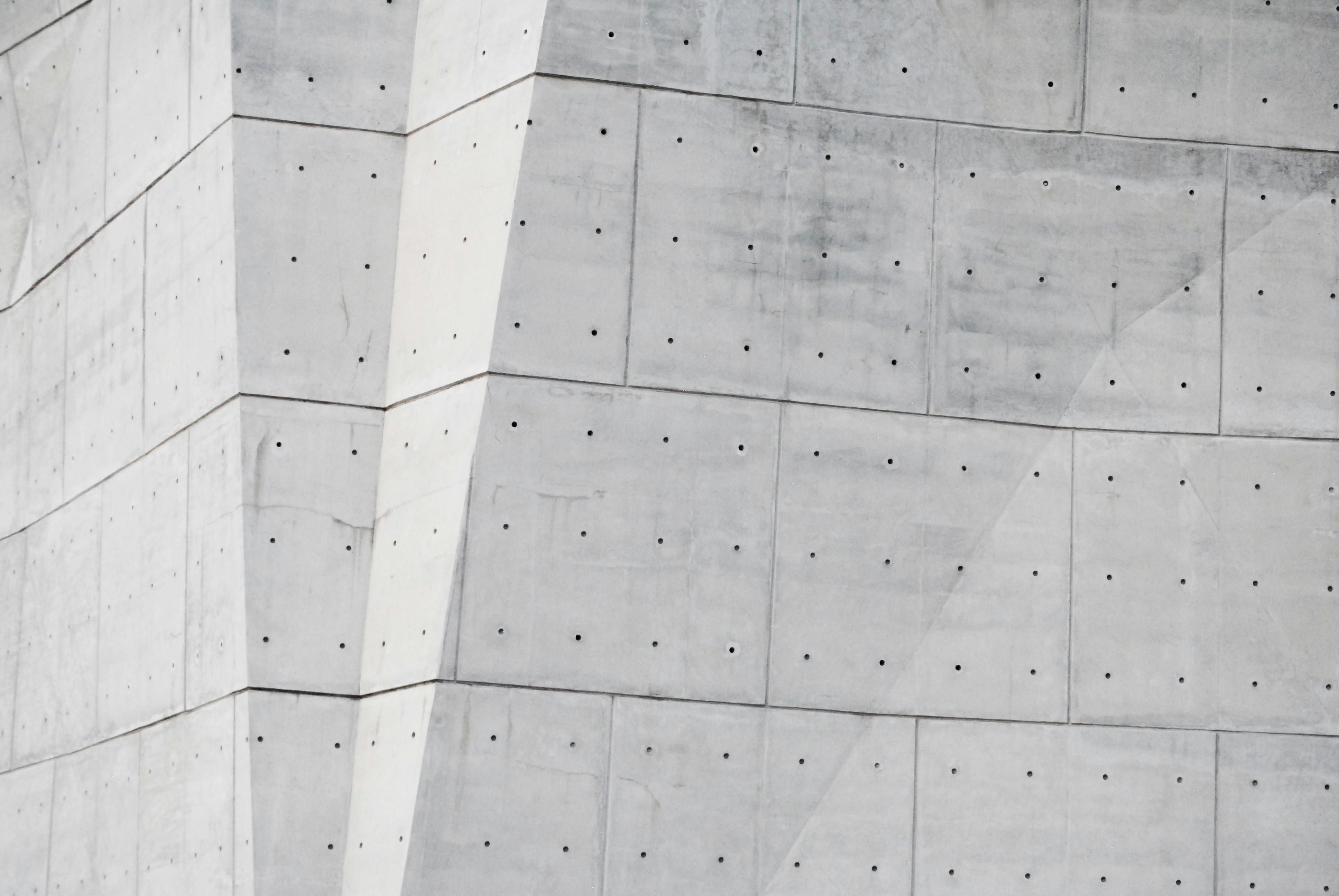 Refined concrete architecture detail